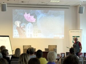 „Samotni, smutni, zmęczeni. Czego potrzebują dziś dzieci i nastolatki i czy książki mogą im w tym pomóc” (prowadzenie Roksana Jędrzejewska-Wróbel)