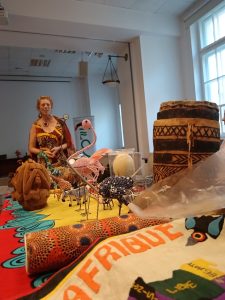 Warsztaty twórczego pisania i KROPKA. Afrykańskie opowieści różnej treści