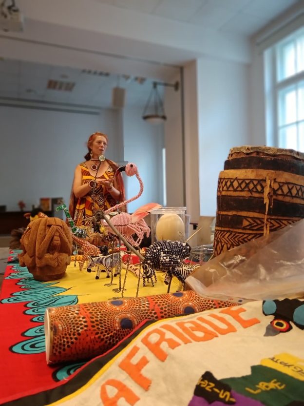 Warsztaty twórczego pisania i KROPKA. Afrykańskie opowieści różnej treści